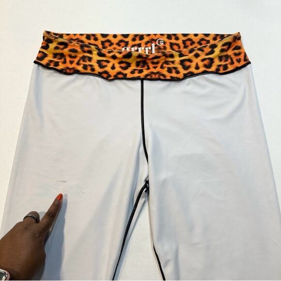 grrrl Leggings Bright Orange Cheetah
Print, Size "SAM" XL Workout Gym - Picture 8 of 14